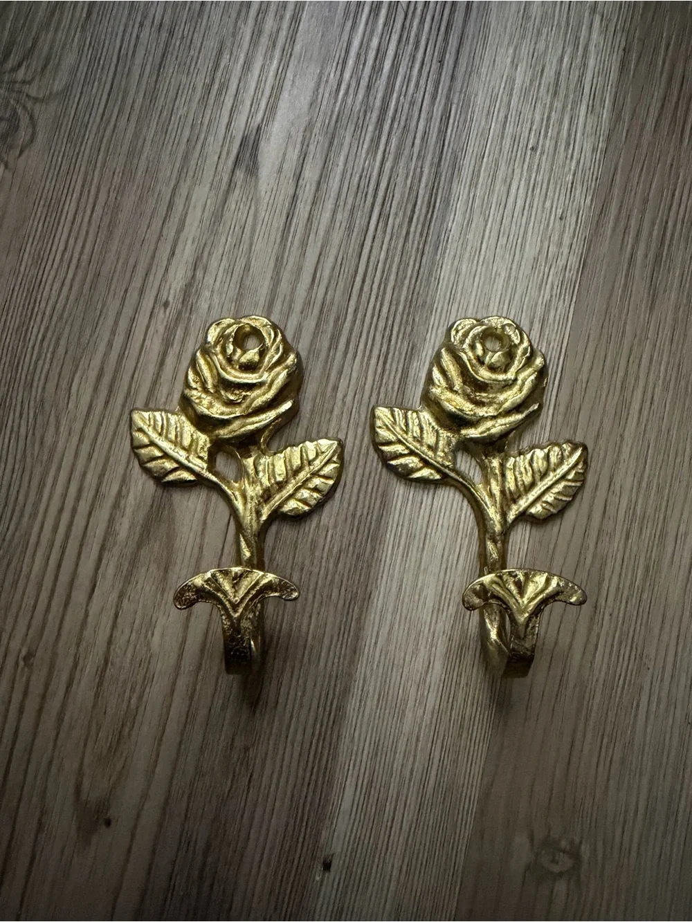 Vintage Gold Rose Wall Hook Set - Decorative Floral Hooks